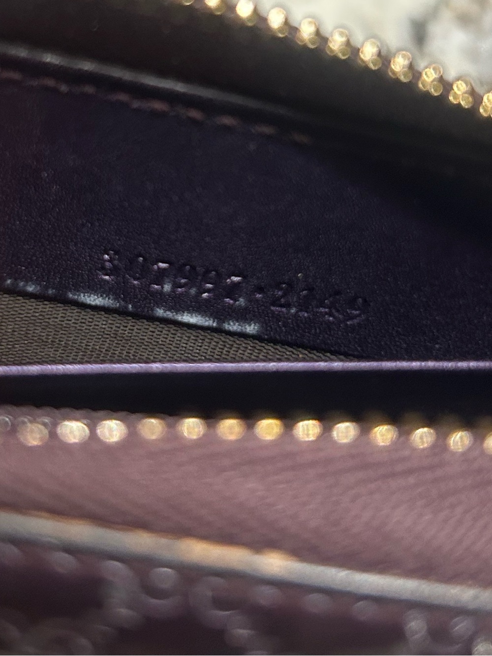 Gucci Glossy Deep Purple Micro GG Guccissima Zip-Around Wallet with Heart Charms - Picture 14 of 14